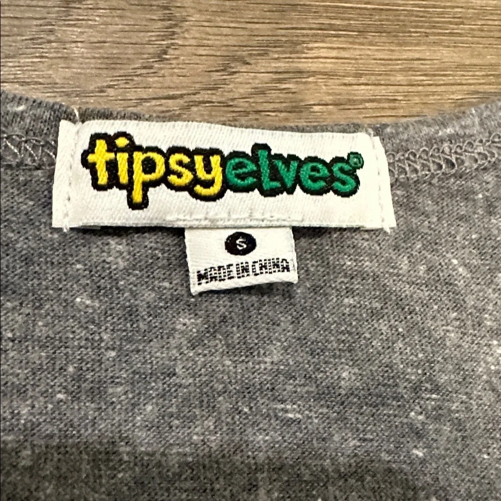 “Gay Bear Don’t Care” Tipsy Elves tank - Picture 4 of 9